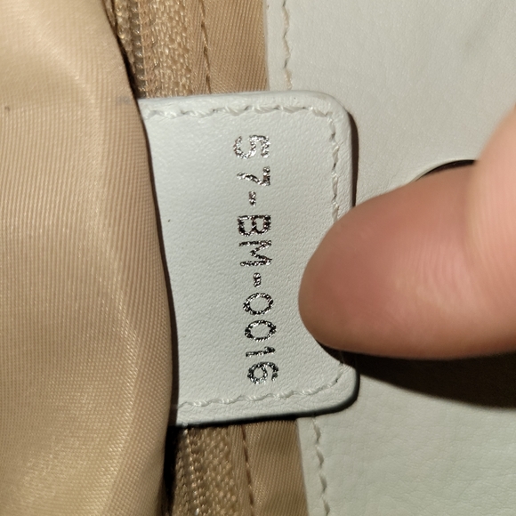 Dior White Monogram Purse - Picture 4 of 4